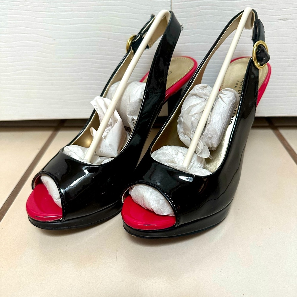 Christian Siriano Black Patent Peep-Toe Slingback Heels with Pink Accents